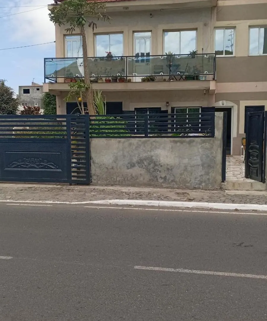 Bed and Breakfast Casa Tota Assomada